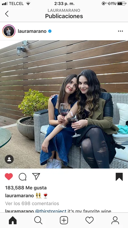 Vanessa Marano photo 7 of 1085