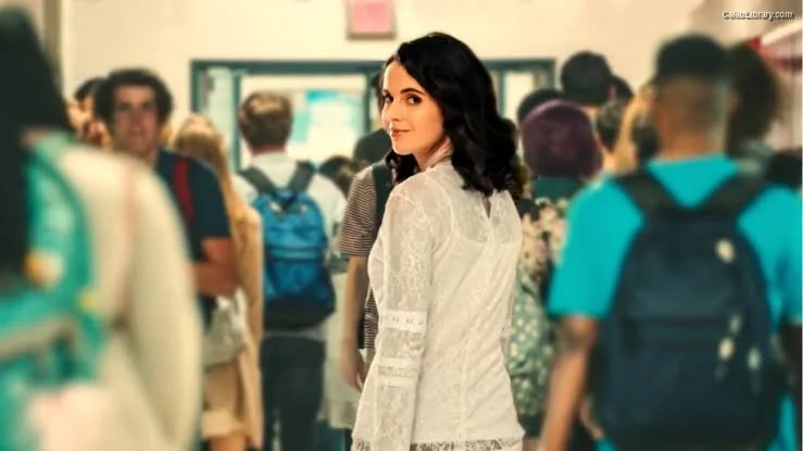 Vanessa Marano photo 5 of 1085