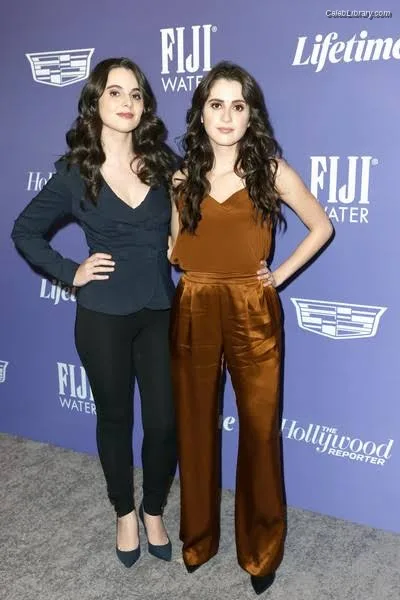 Vanessa Marano photo 8 of 1085