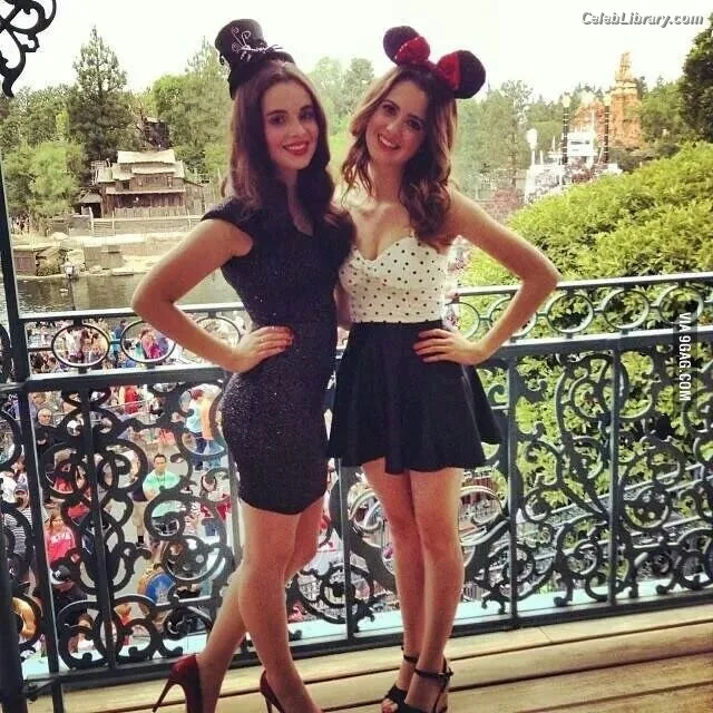 Vanessa Marano photo 17 of 1085