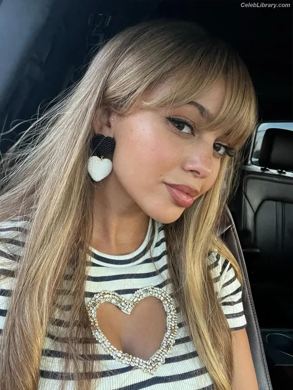 Vanessa Morgan photo 12 of 299