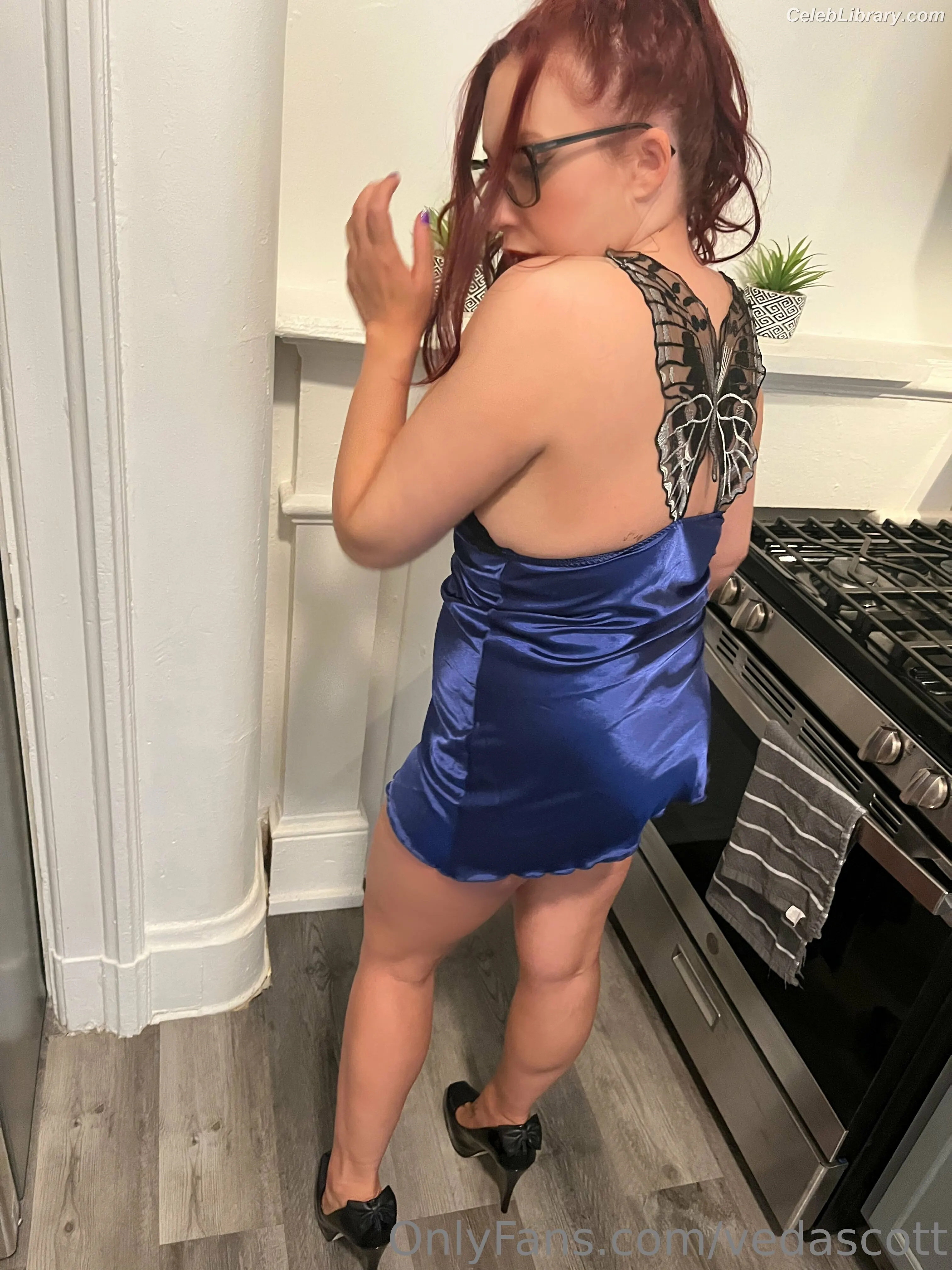 Veda Scott photo 22 of 311