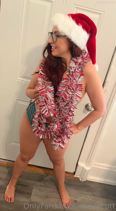 Veda Scott photo 18 of 312