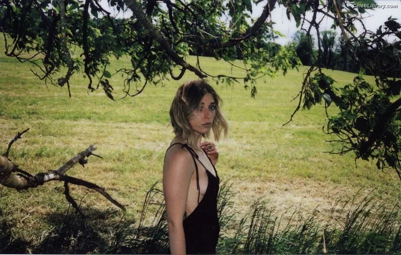Verite photo 2 of 37