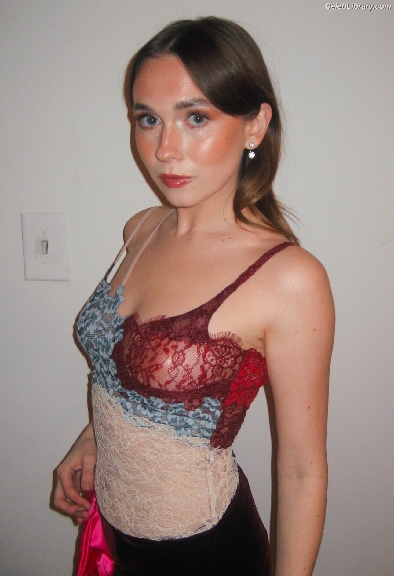 Veronika Slowikowska photo 22 of 201