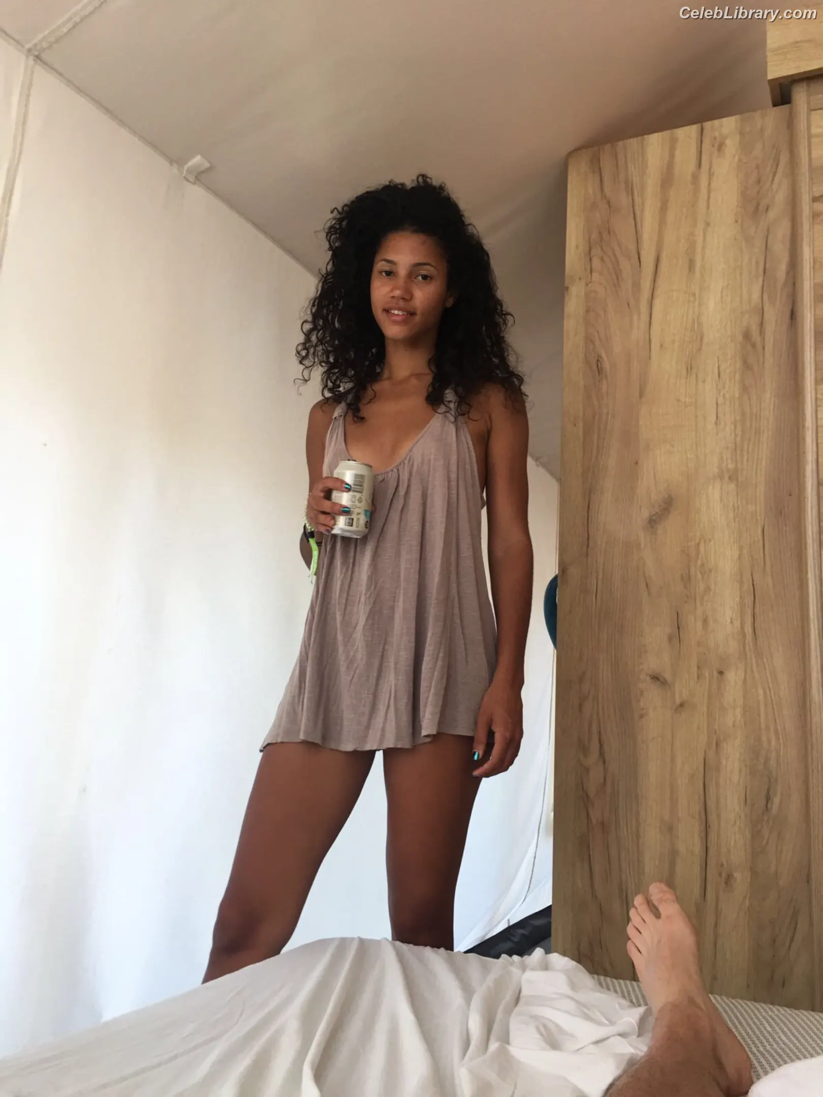 Vick Hope photo 21 of 276