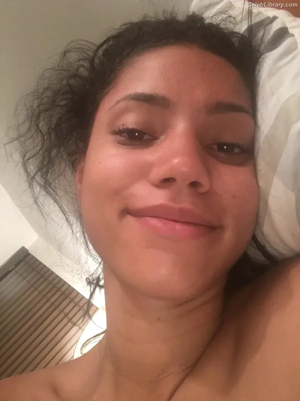 Vick Hope photo 22 of 277