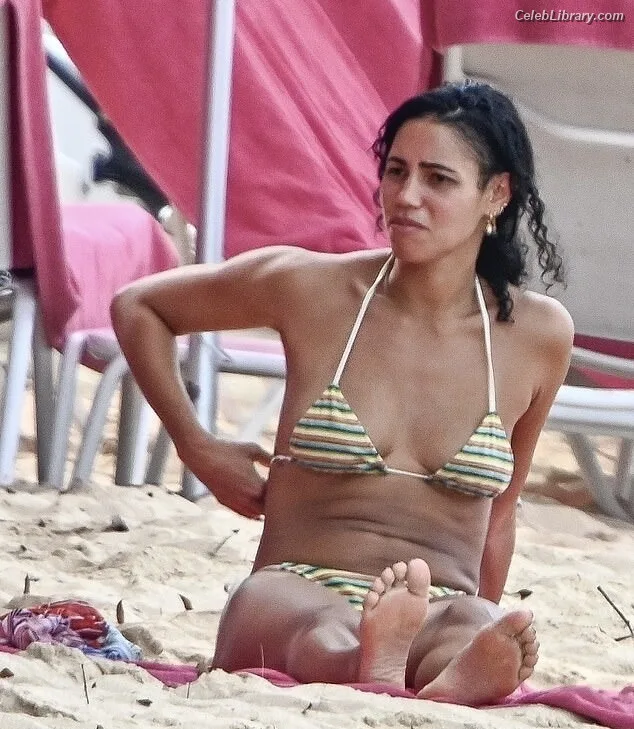 Vick Hope photo 2 of 277