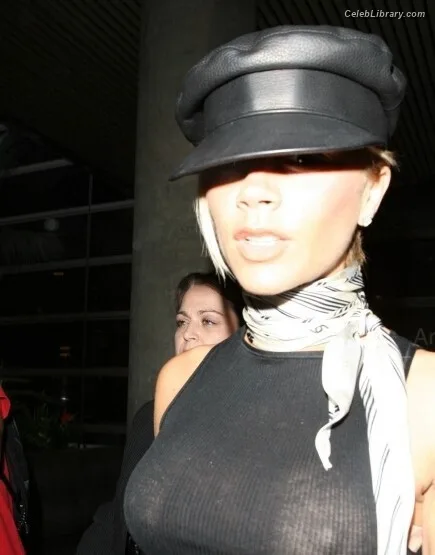 Victoria Beckham photo 11 of 202