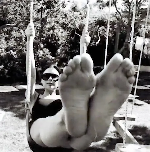 Victoria Beckham photo 24 of 202