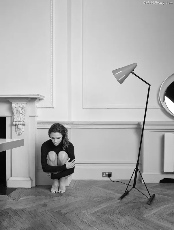 Victoria Beckham photo 4 of 202