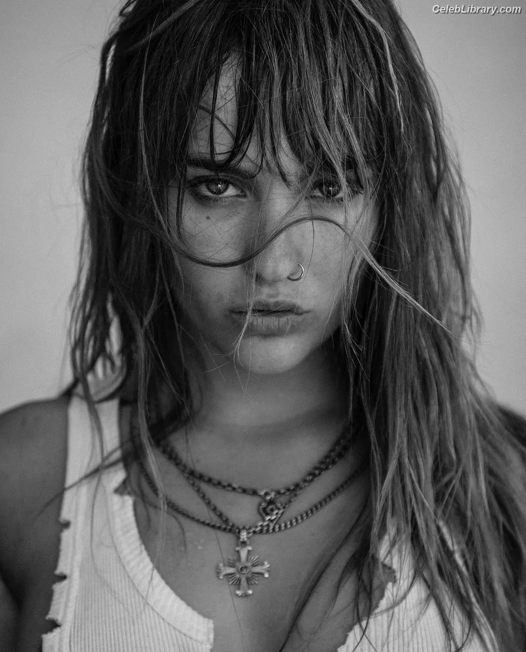 Victoria De Angelis photo 19 of 912