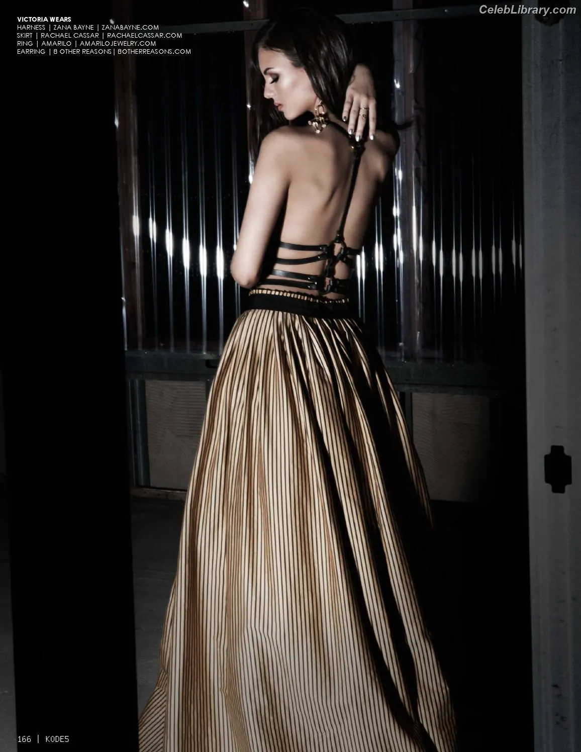 Victoria Justice photo 24 of 3456