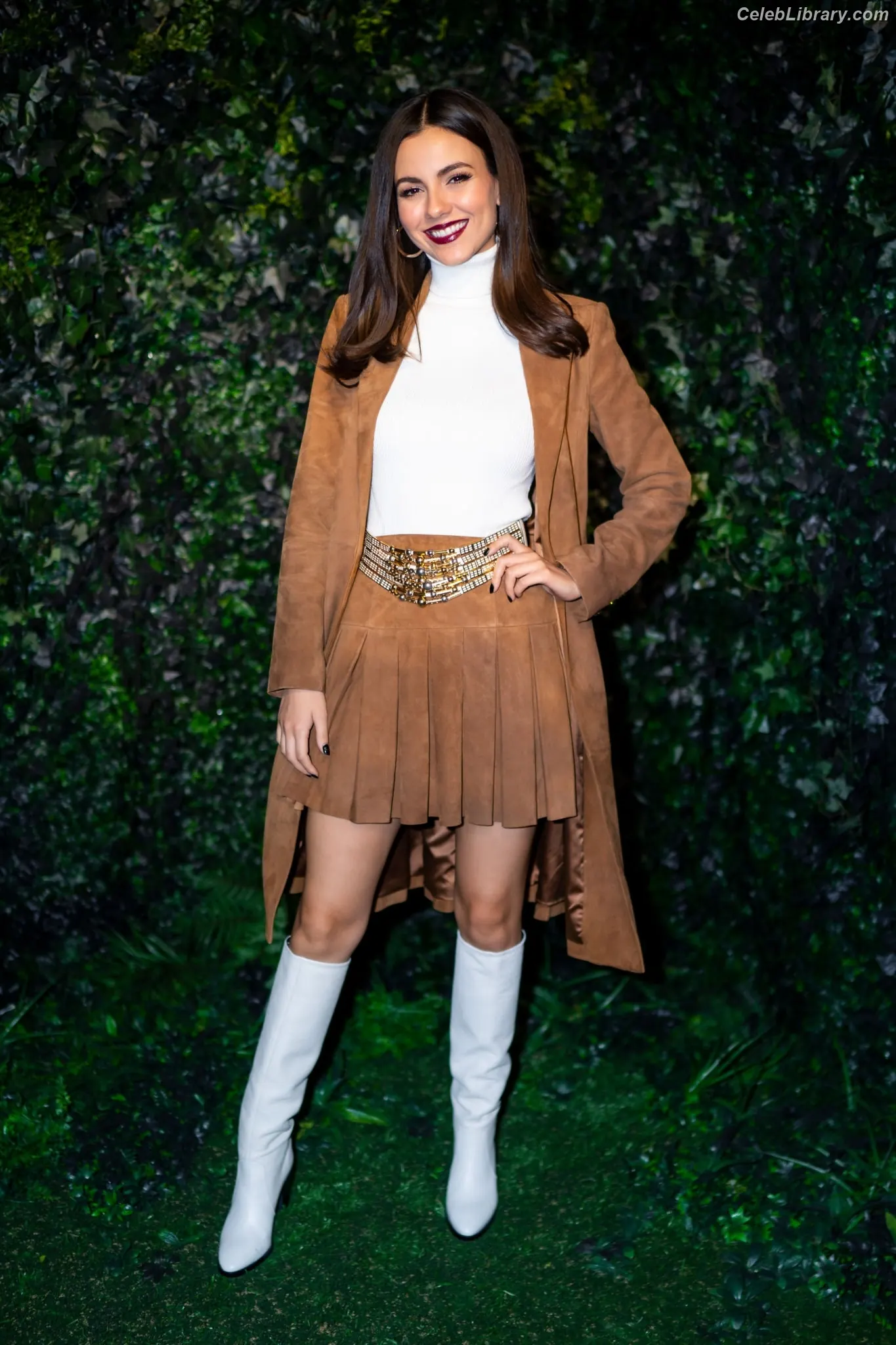 Victoria Justice photo 16 of 3456