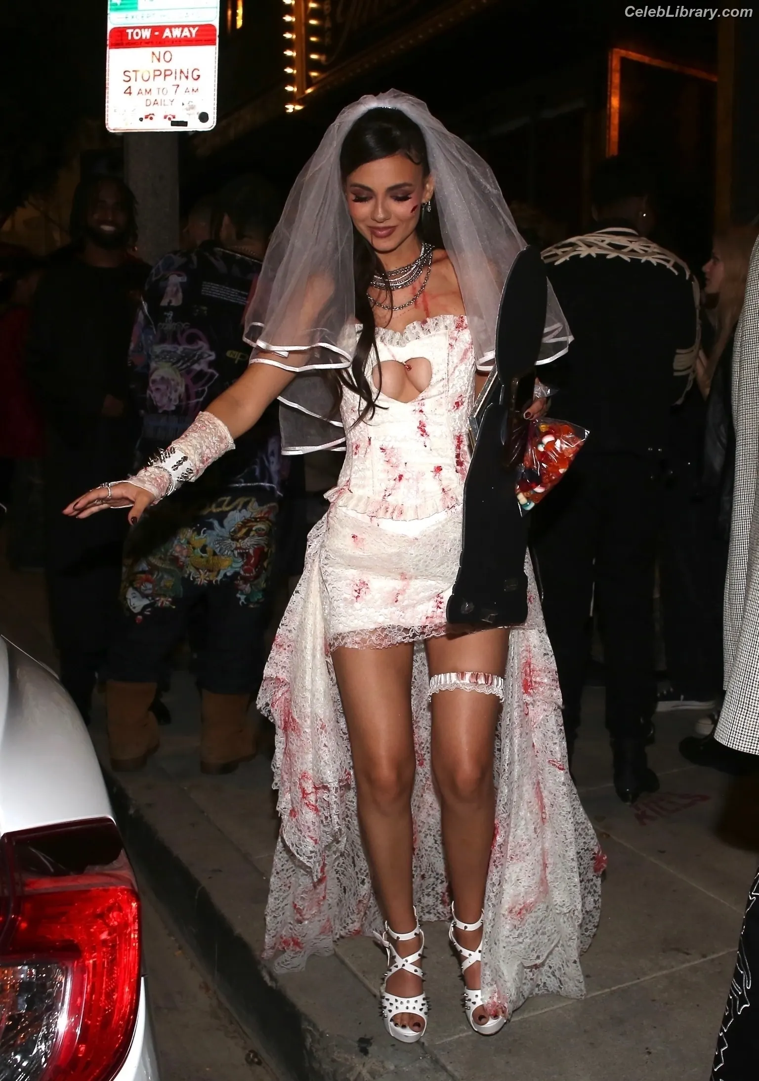 Victoria Justice photo 20 of 3456