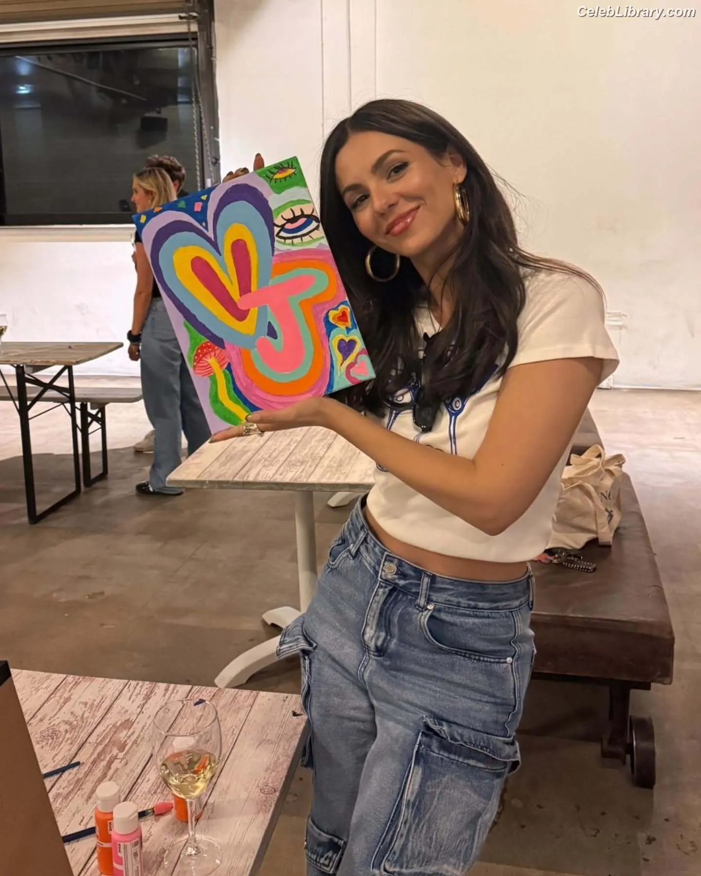 Victoria Justice photo 23 of 3456