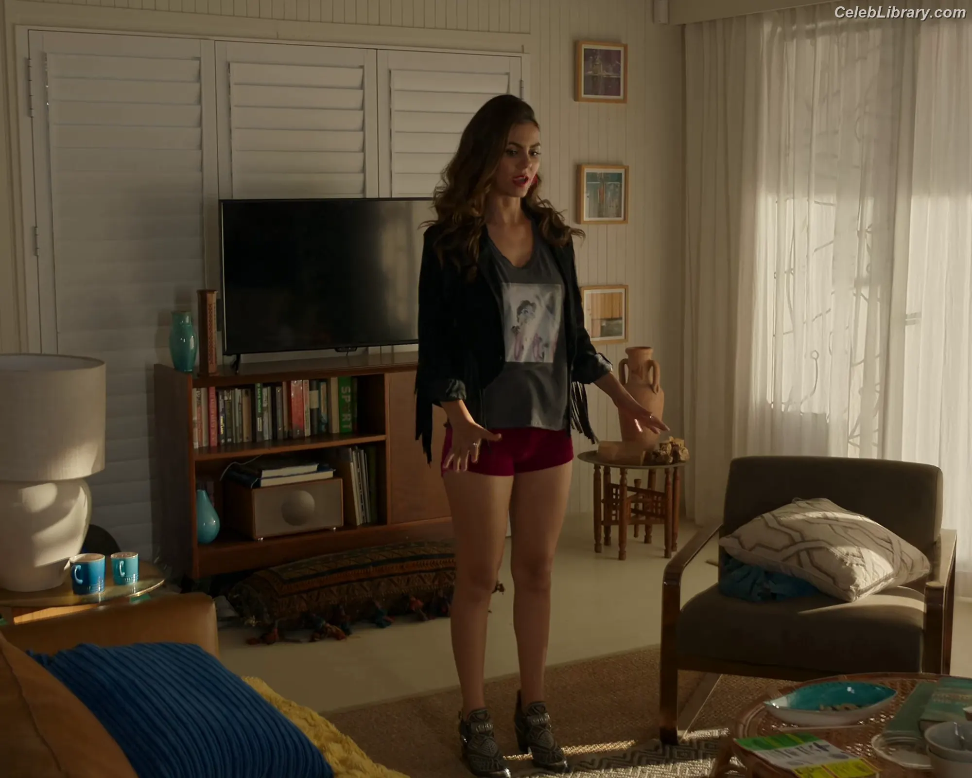 Victoria Justice photo 6 of 3456