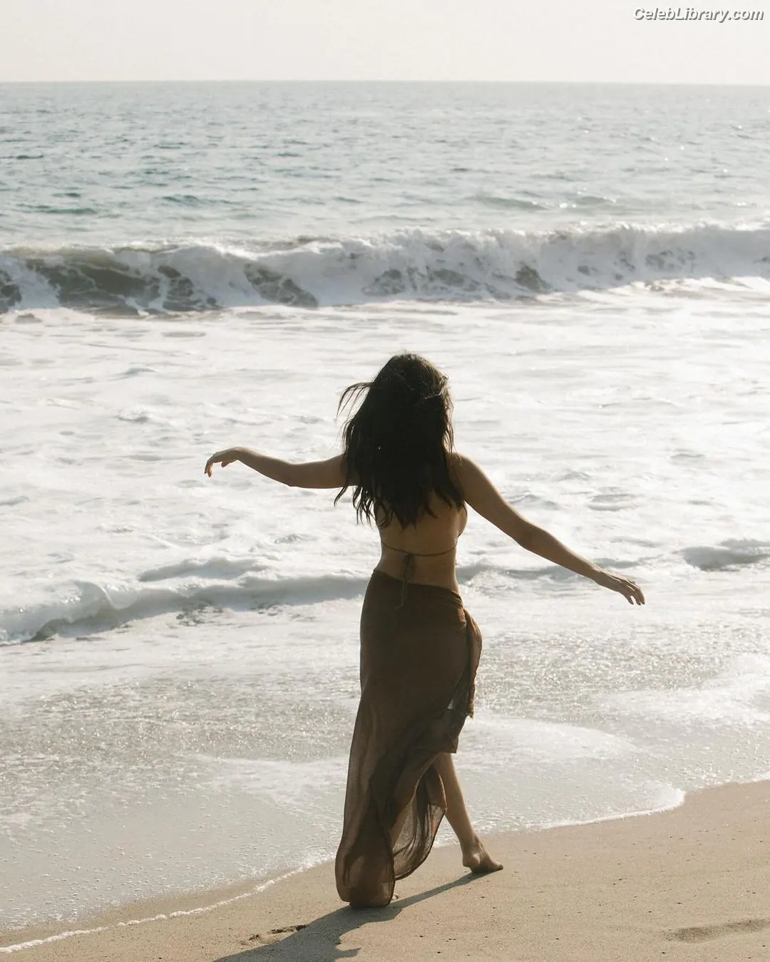 Victoria Justice photo 22 of 3456