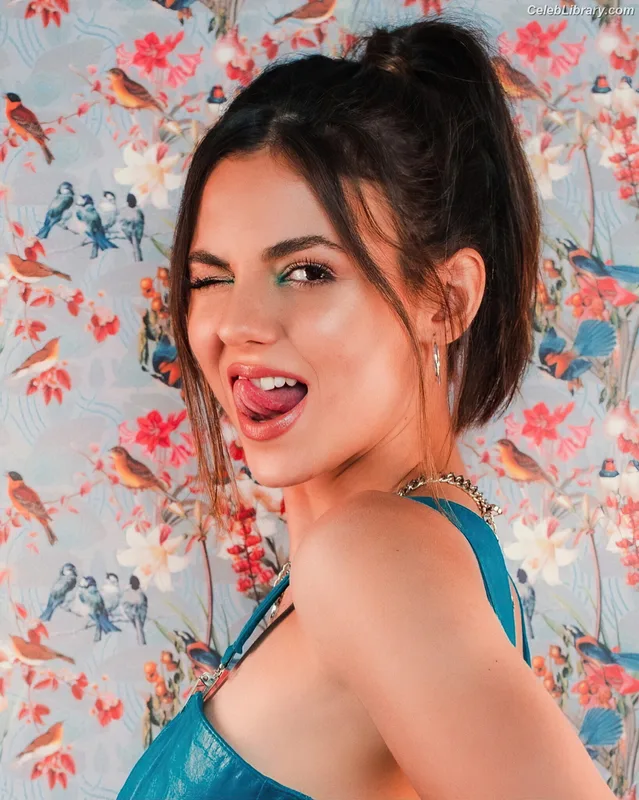 Victoria Justice photo 23 of 3442