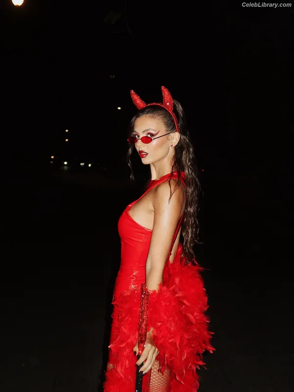Victoria Justice photo 23 of 3442