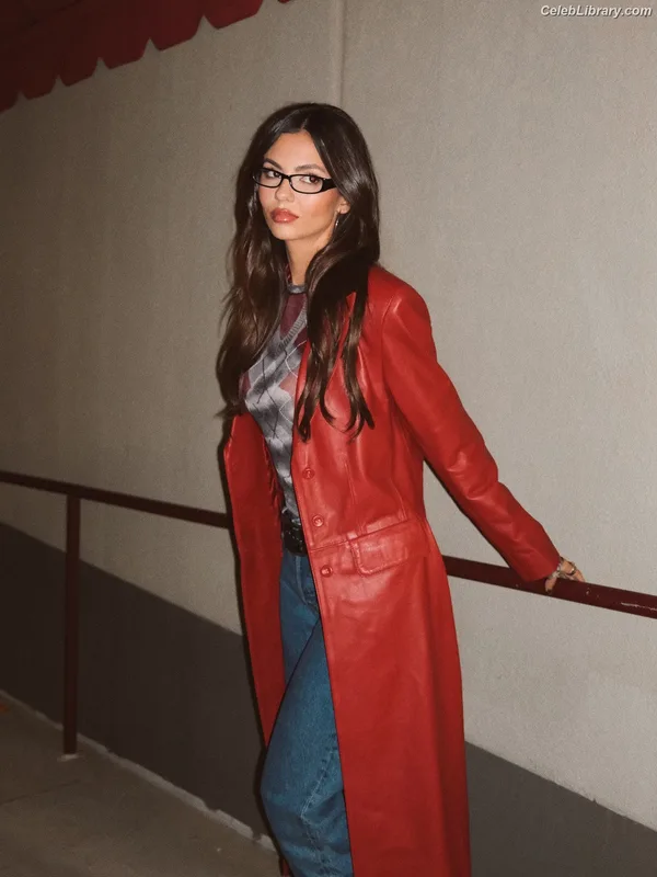 Victoria Justice photo 16 of 3442