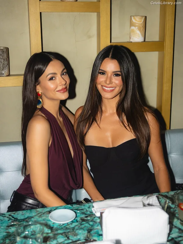 Victoria Justice photo 20 of 3442