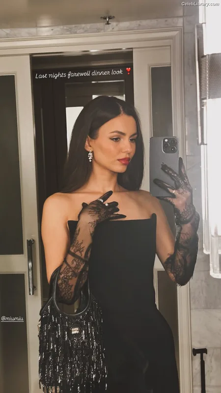 Victoria Justice photo 20 of 3442