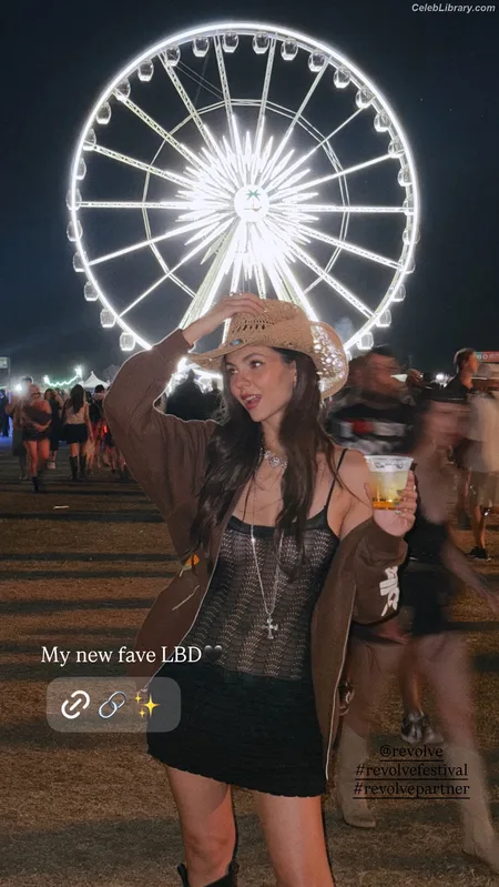 Victoria Justice photo 15 of 3442