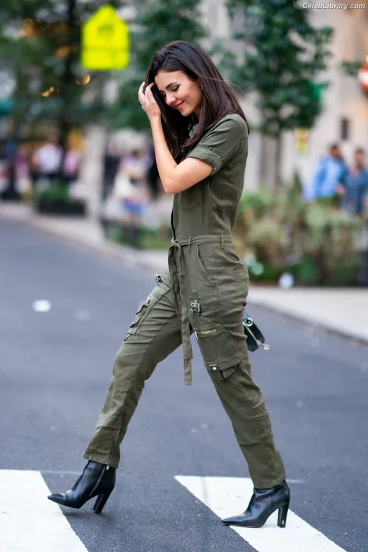 Victoria Justice photo 20 of 3442