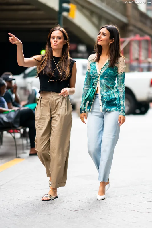 Victoria Justice photo 22 of 3442