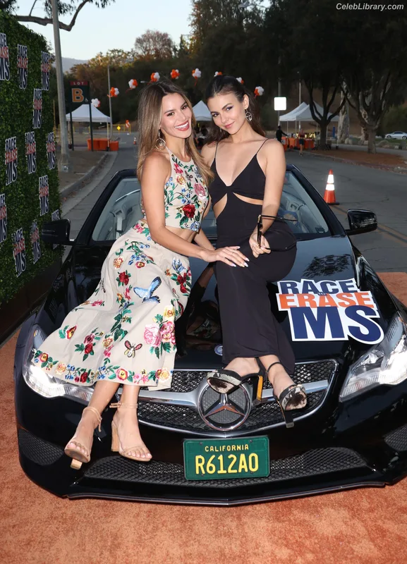 Victoria Justice photo 20 of 3442