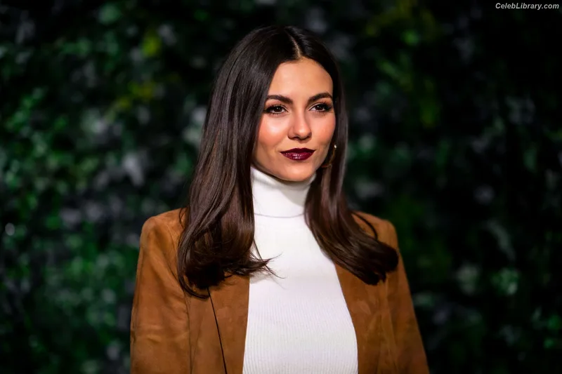 Victoria Justice photo 21 of 3442