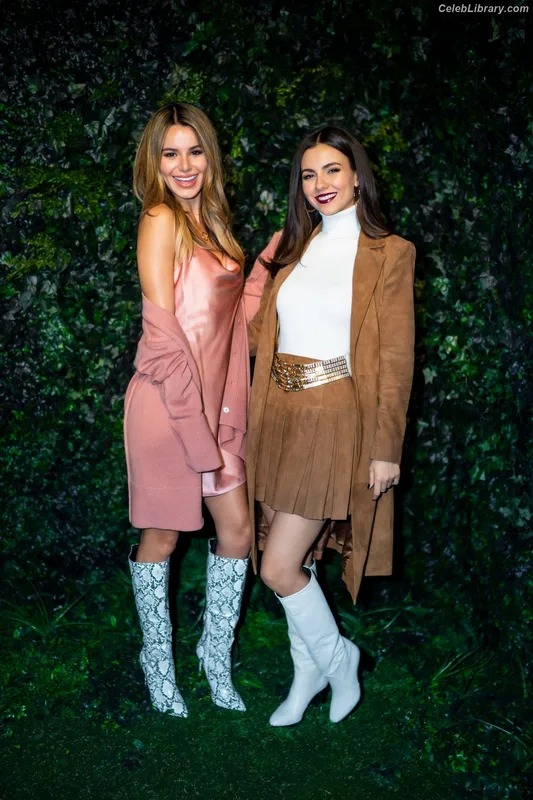 Victoria Justice photo 23 of 3442