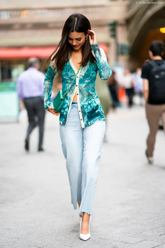 Victoria Justice photo 23 of 3442