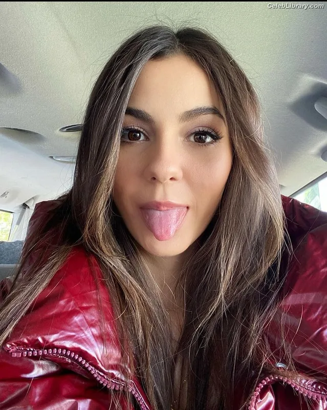 Victoria Justice photo 22 of 3442
