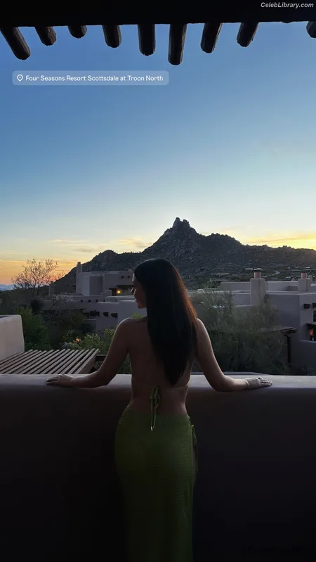 Victoria Justice photo 9 of 3442