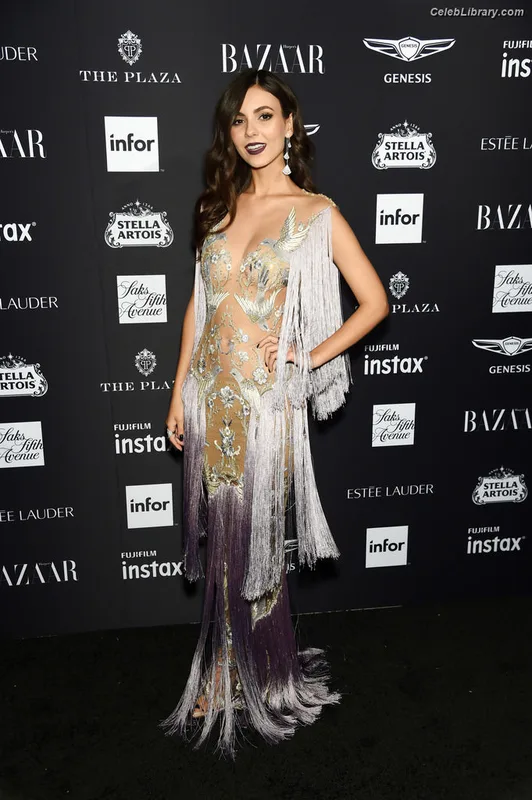 Victoria Justice photo 17 of 3442