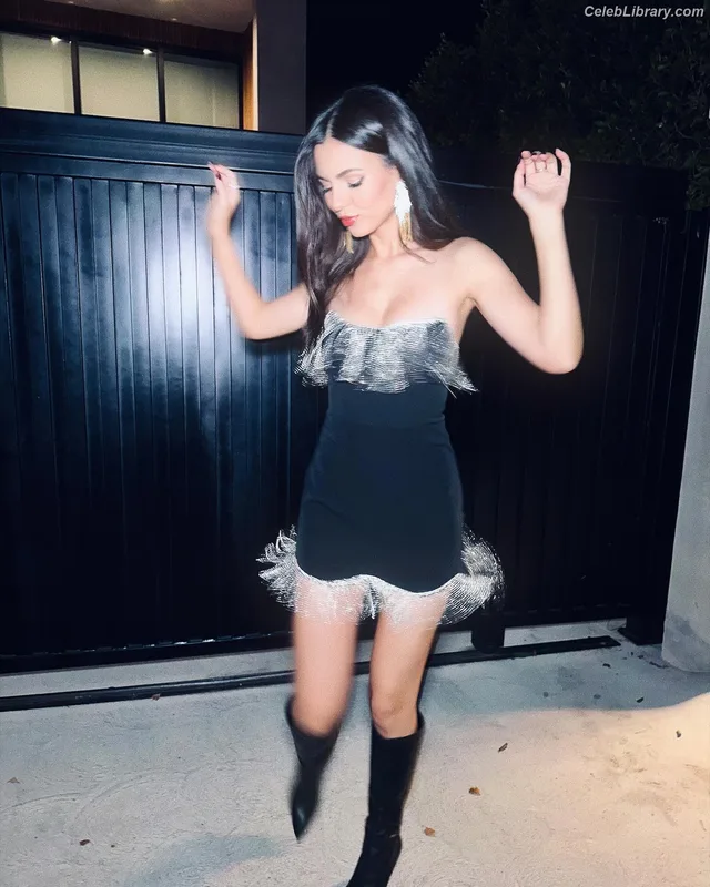 Victoria Justice photo 17 of 3442