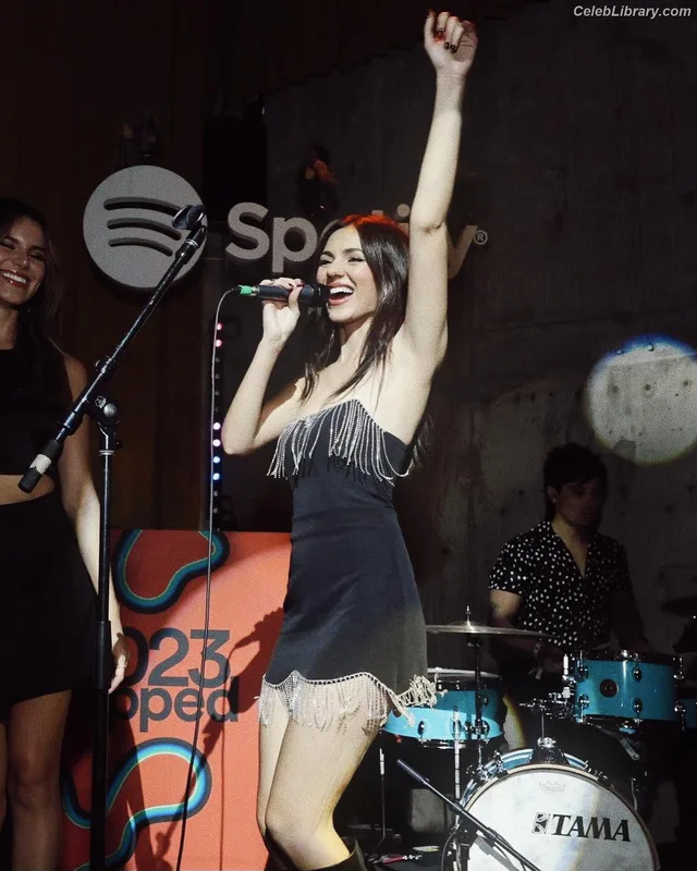 Victoria Justice photo 19 of 3442
