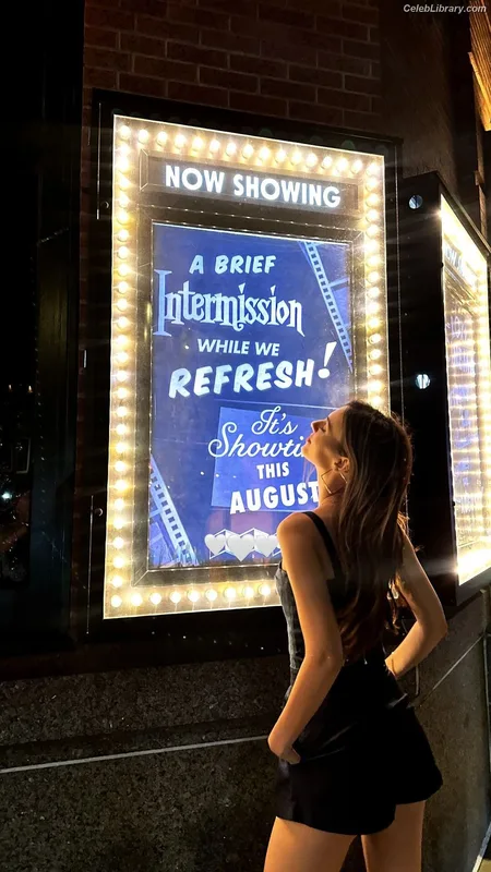 Victoria Justice photo 24 of 3442