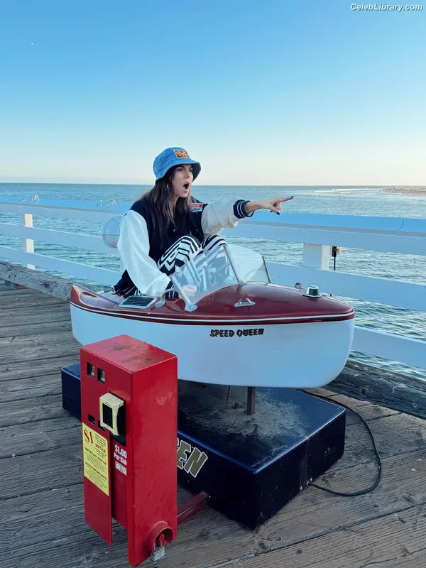 Victoria Justice photo 20 of 3442