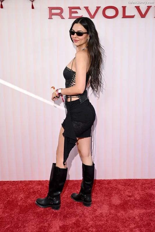 Victoria Justice photo 2 of 3442