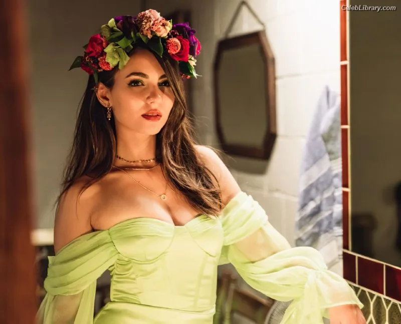 Victoria Justice photo 18 of 3442