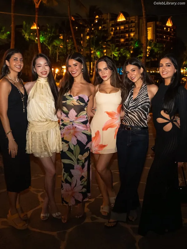 Victoria Justice photo 17 of 3442
