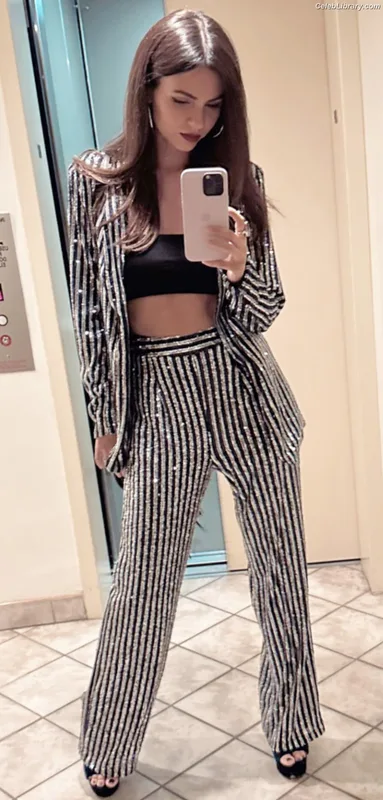 Victoria Justice photo 10 of 3442