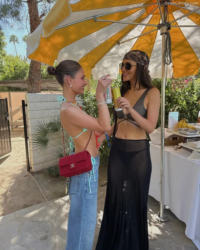 Victoria Justice photo 18 of 3442