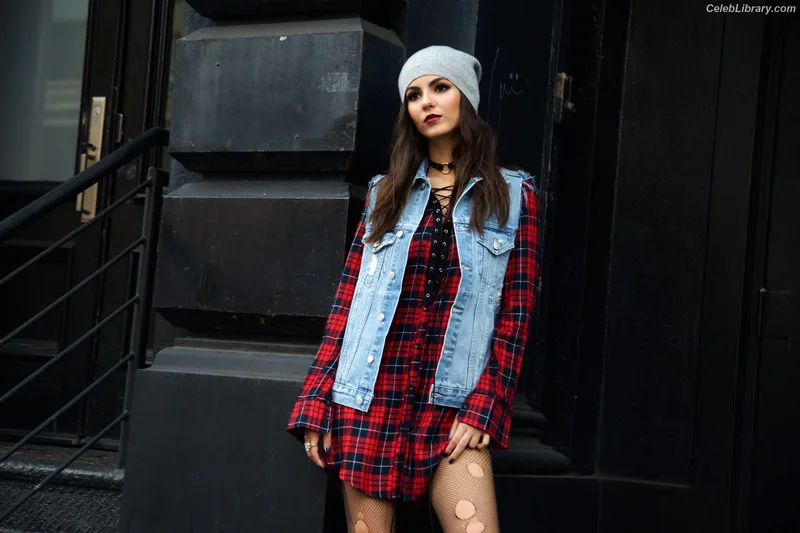 Victoria Justice photo 13 of 3442