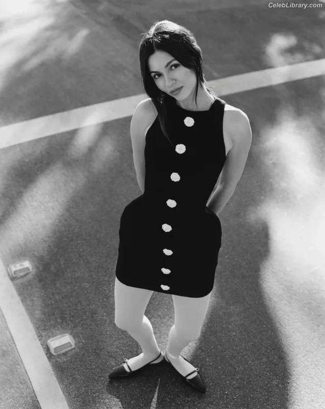 Victoria Justice photo 11 of 3442