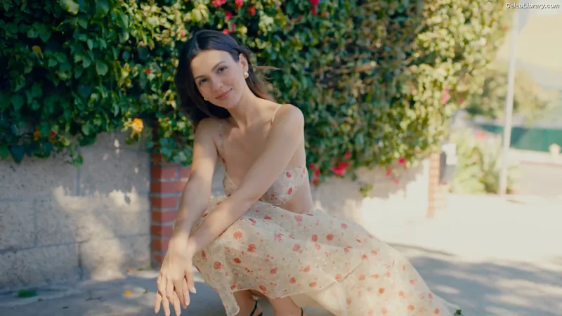 Victoria Justice photo 20 of 3442