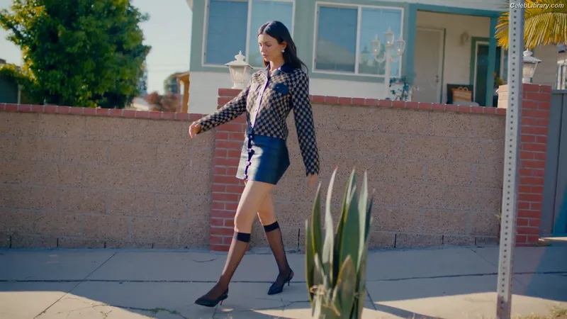 Victoria Justice photo 18 of 3442